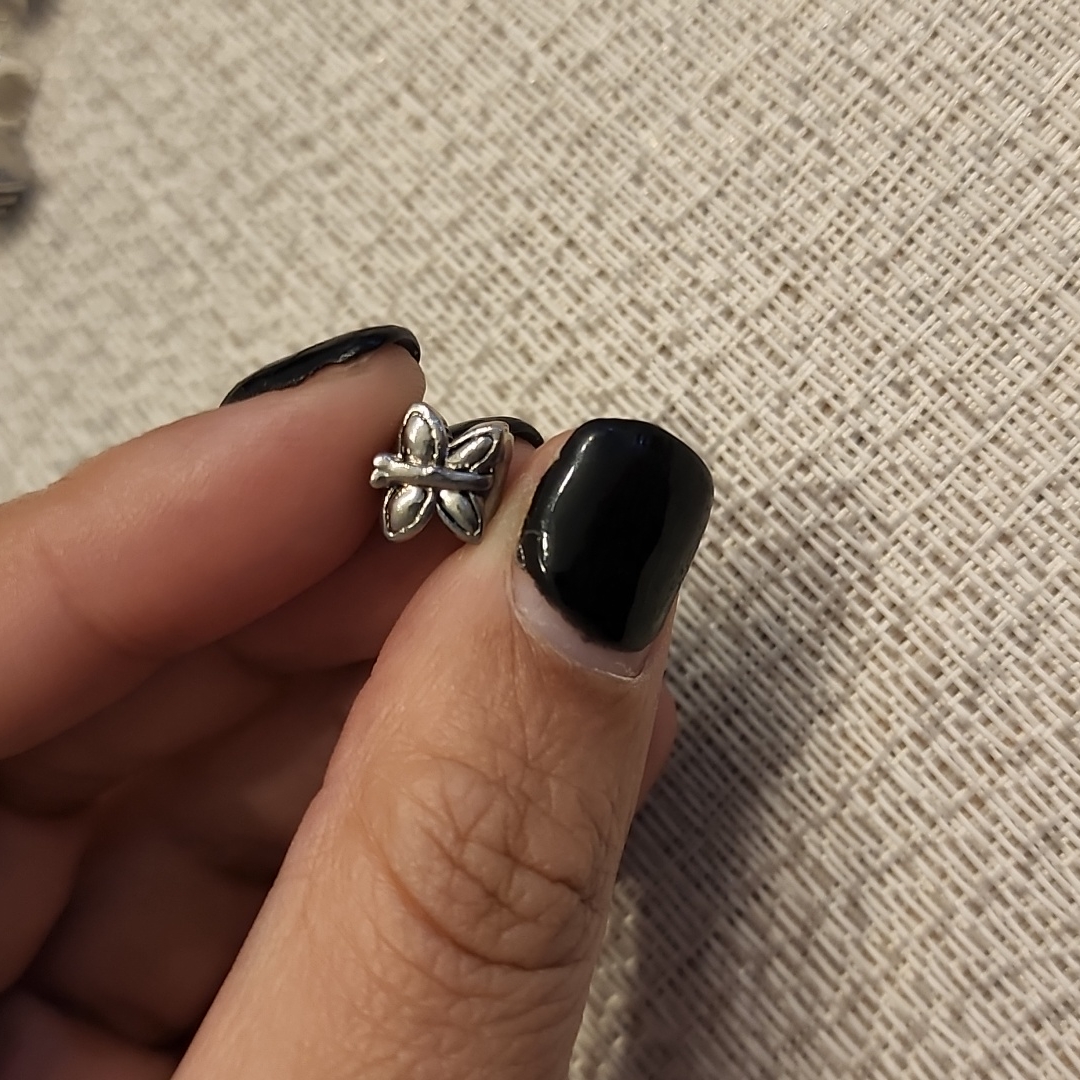 Individuality Bead